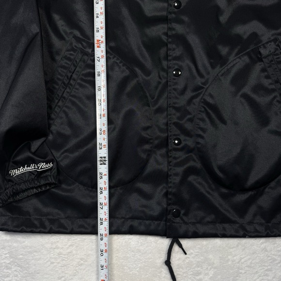 Seattle Seahawks NFL Football Men's Mitchell & Ness Coaches Jacket Black Large - Picture 6 of 11